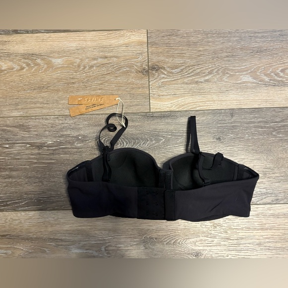 Skims Kim Kardashian Women’s Fits Everybody Strapless Bra 36A New with Tags - Picture 3 of 3